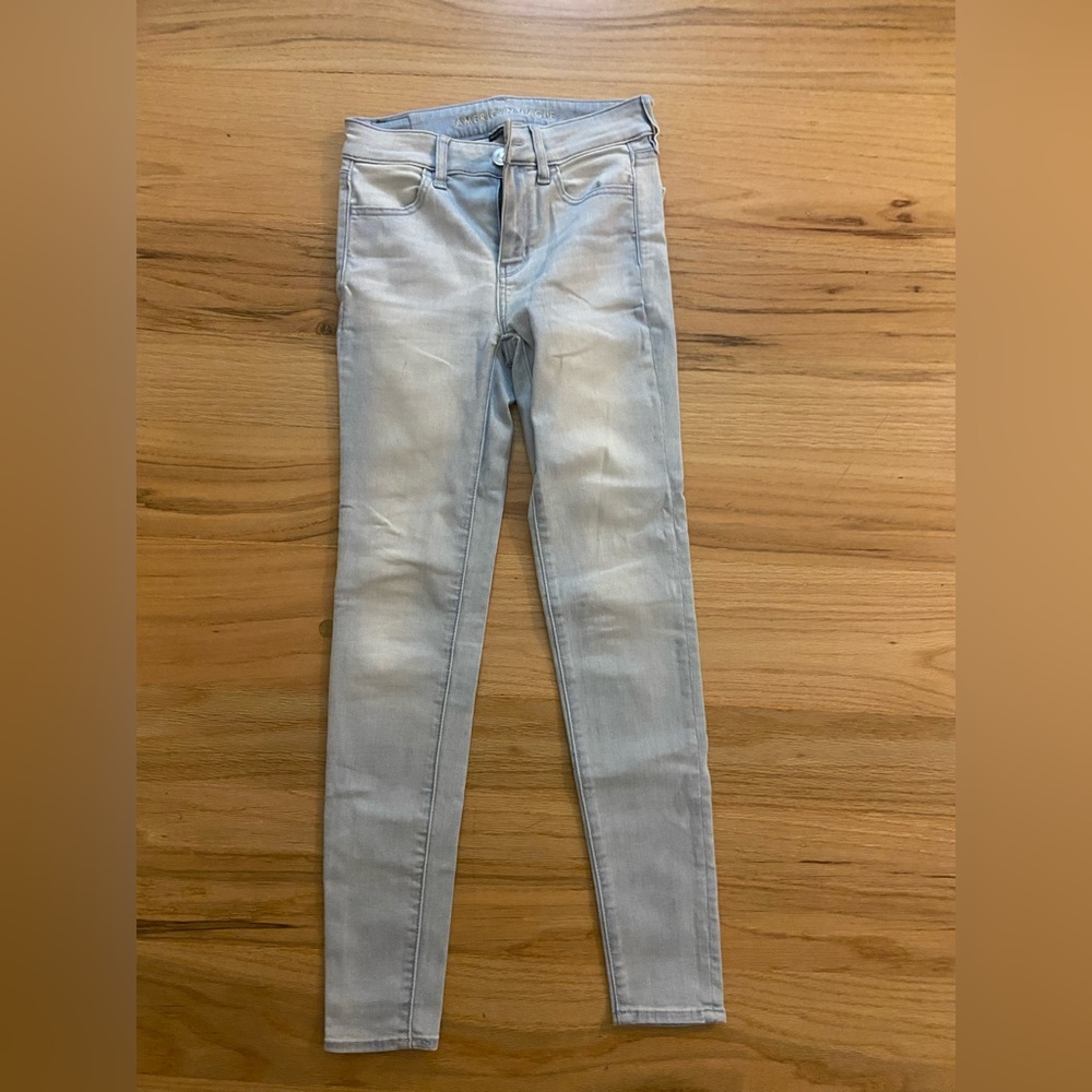 American eagle dark light wash skinny jeans